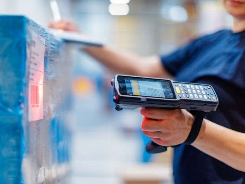 Barcode scanner utilising machine vision